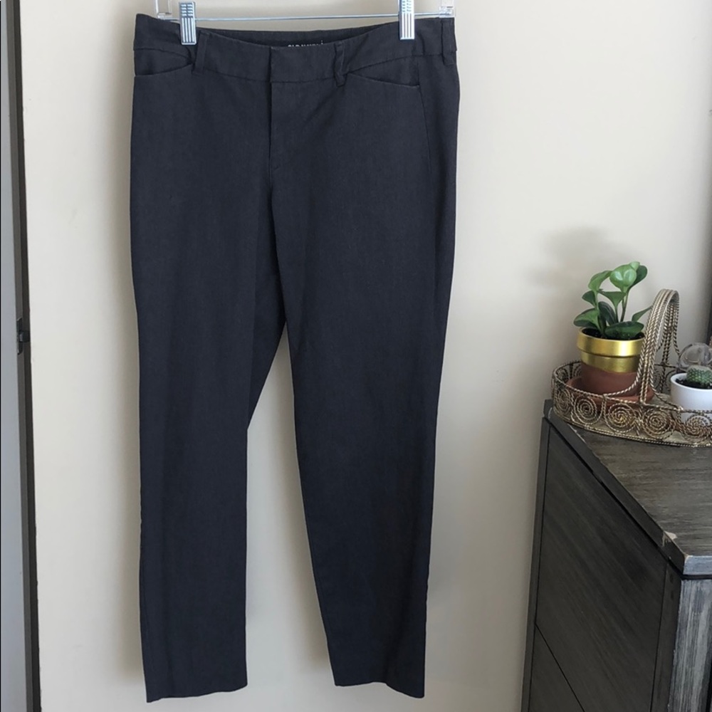 Old Navy Mid-Rise Pixie Ankle Pants